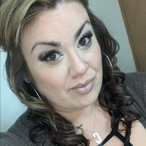 Meet your Posher, Jess